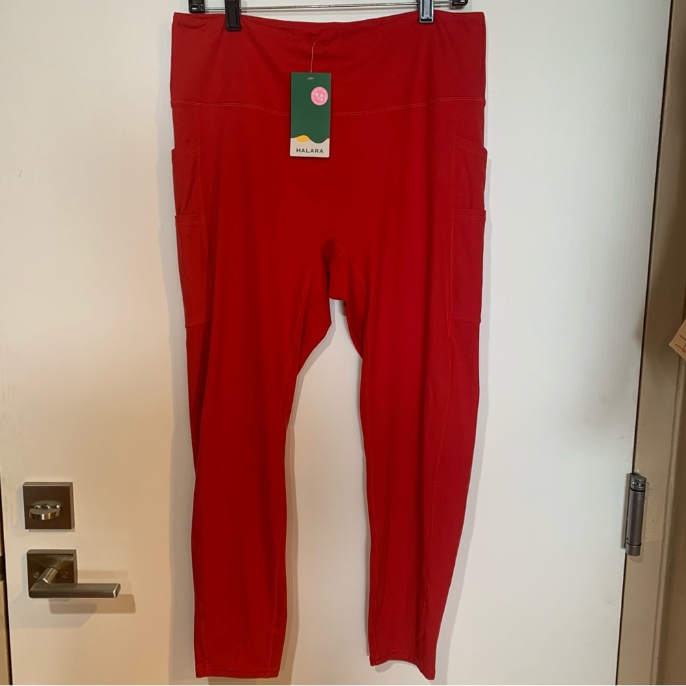 HALARA NWT XL TOMATO Red 7/8 Leggings